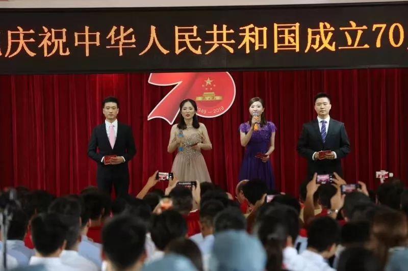 坐上高铁专列,百名江苏游客丽水看村晚